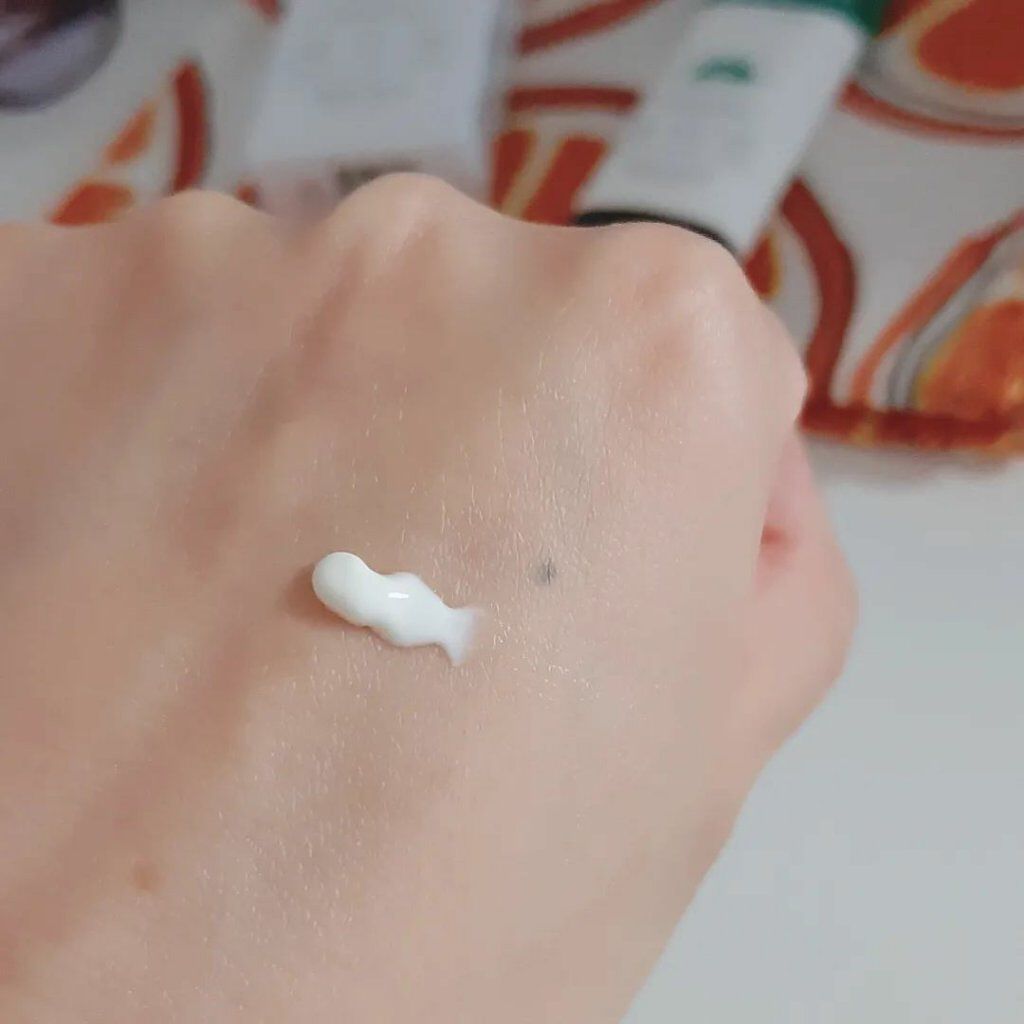 TRUECICA アクアカーミング日焼け止め/SOME BY MI/日焼け止めクリームを使ったクチコミ(6枚目)