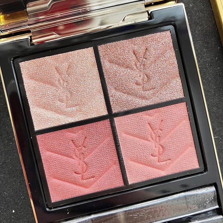 クチュール ミニ クラッチ/YVES SAINT LAURENT BEAUTE/アイシャドウパレットを使ったクチコミ(3枚目)