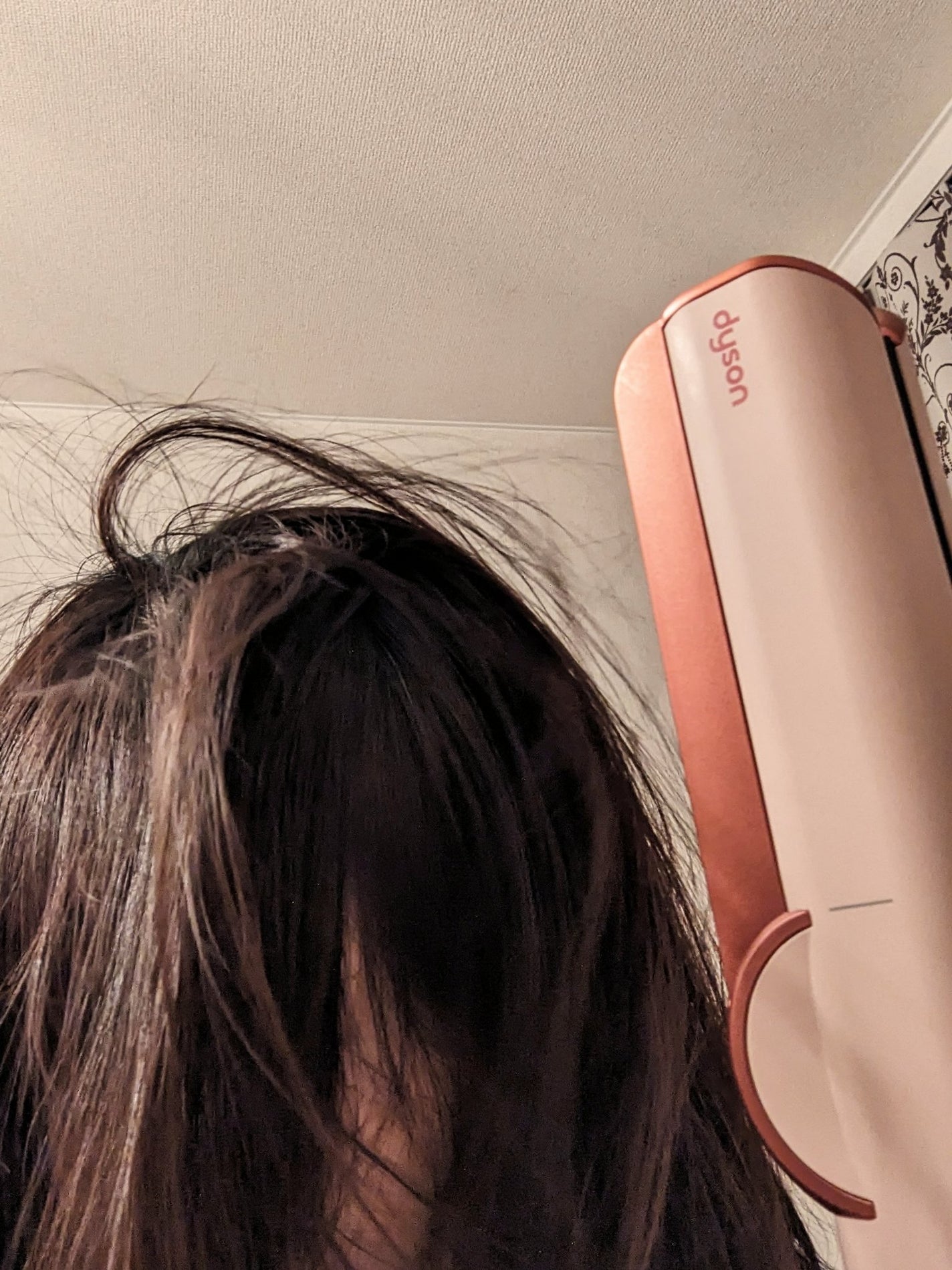 Dyson Airstrait™ストレイトナー|dysonの使い方を徹底解説 Dyson Airstrait™ストレイトナー|dysonの使い方を徹底解説