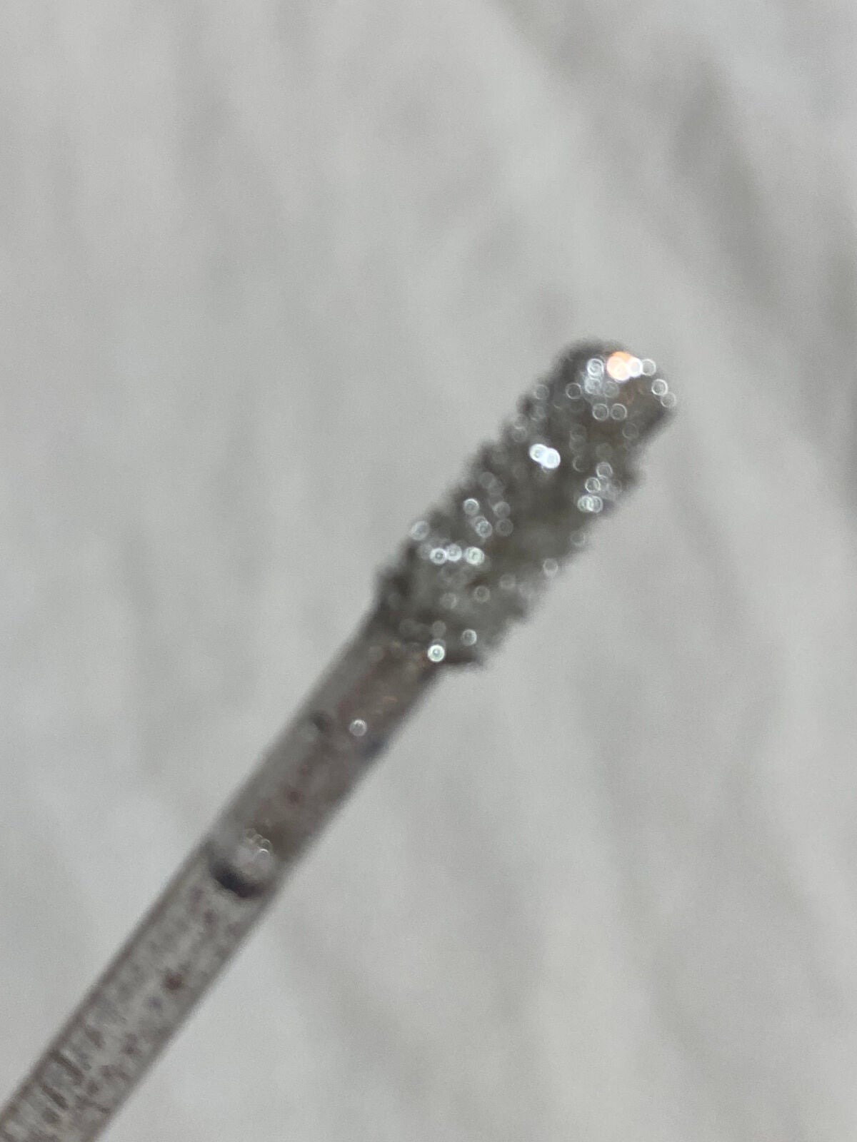 グリッターリキッドアイシャドウ/aZTK/リキッドアイシャドウを使ったクチコミ(3枚目)