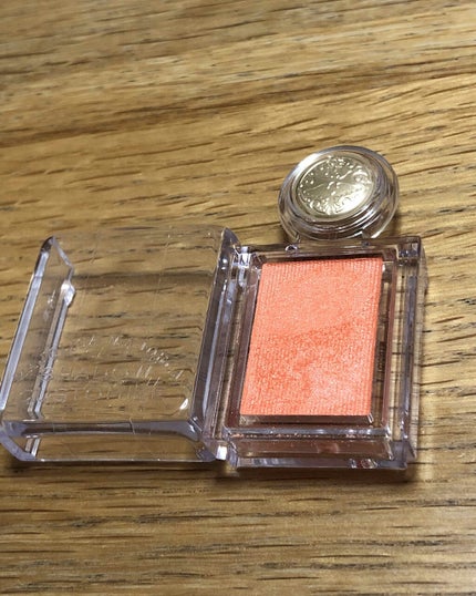 シャドーカスタマイズ/MAJOLICA MAJORCA/単色アイシャドウを使ったクチコミ(2枚目)