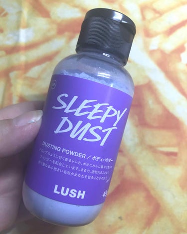 ラッシュ スリーピーダストのクチコミ「LUSH
スリーピーダスト
＜ボディパウダー＞


引き続きまして、
LUSHのボディパウダー.....」（1枚目）