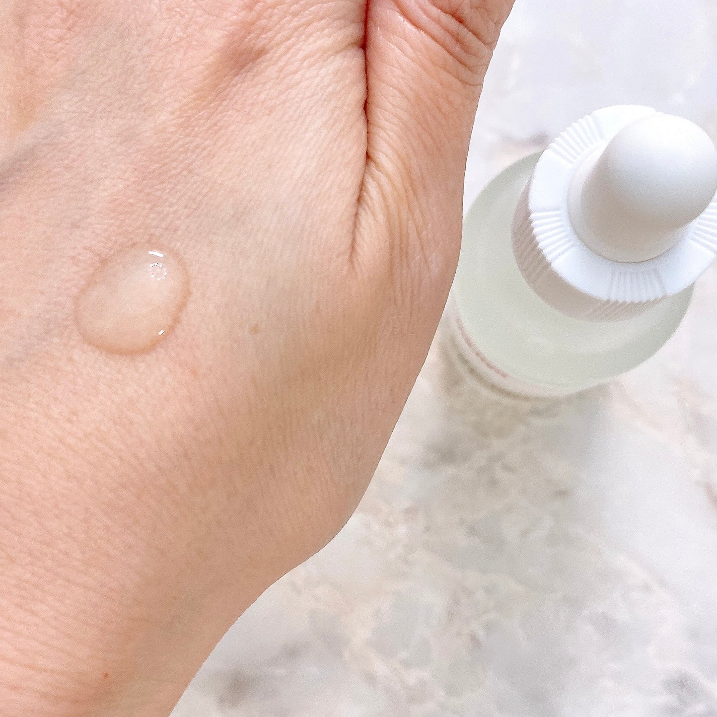 ガラクナイアシン2.0エッセンス/manyo/美容液を使ったクチコミ(3枚目)