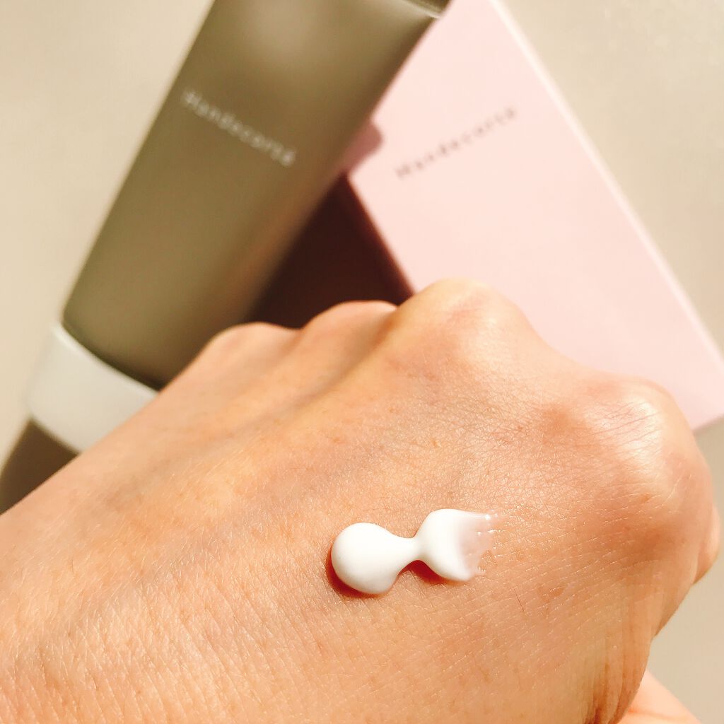 ハンデコルテ/キユートピア/ネック・デコルテケアを使ったクチコミ（2枚目）