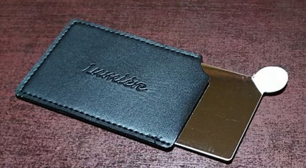 ステンレスカードミラー ケース付き/キャンドゥ/その他化粧小物を使ったクチコミ(1枚目)