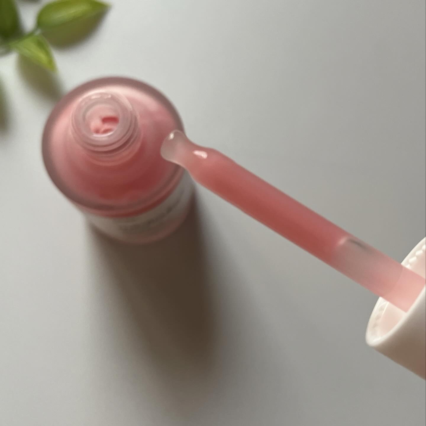 PDRNピンクアンプル PDRN 10,000ppm配合/MEDICUBE/美容液を使ったクチコミ（2枚目）