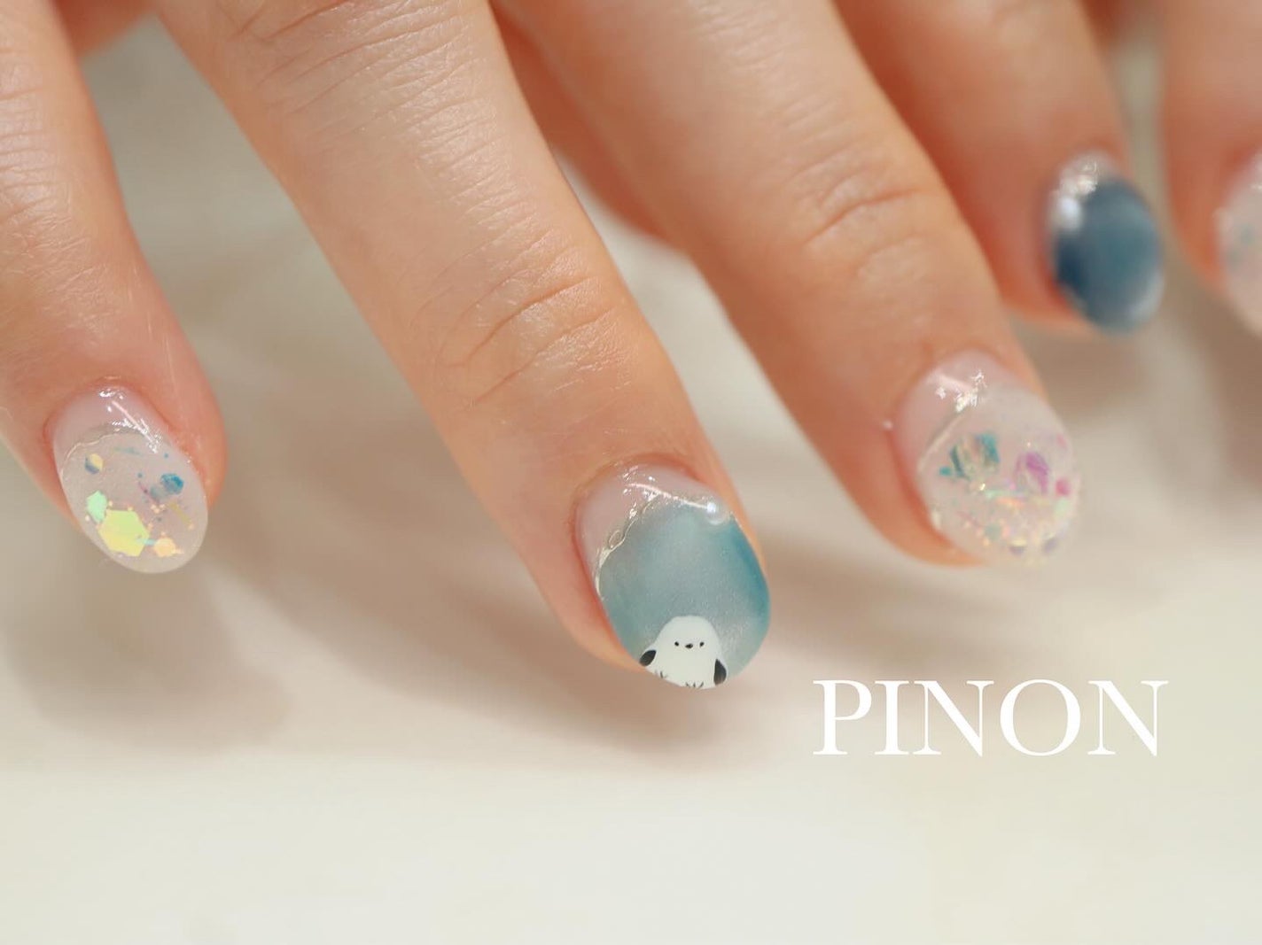 shino on LIPS 「Designcourseシマエナガネイル☺︎娘がハマってるので..」(1枚目)