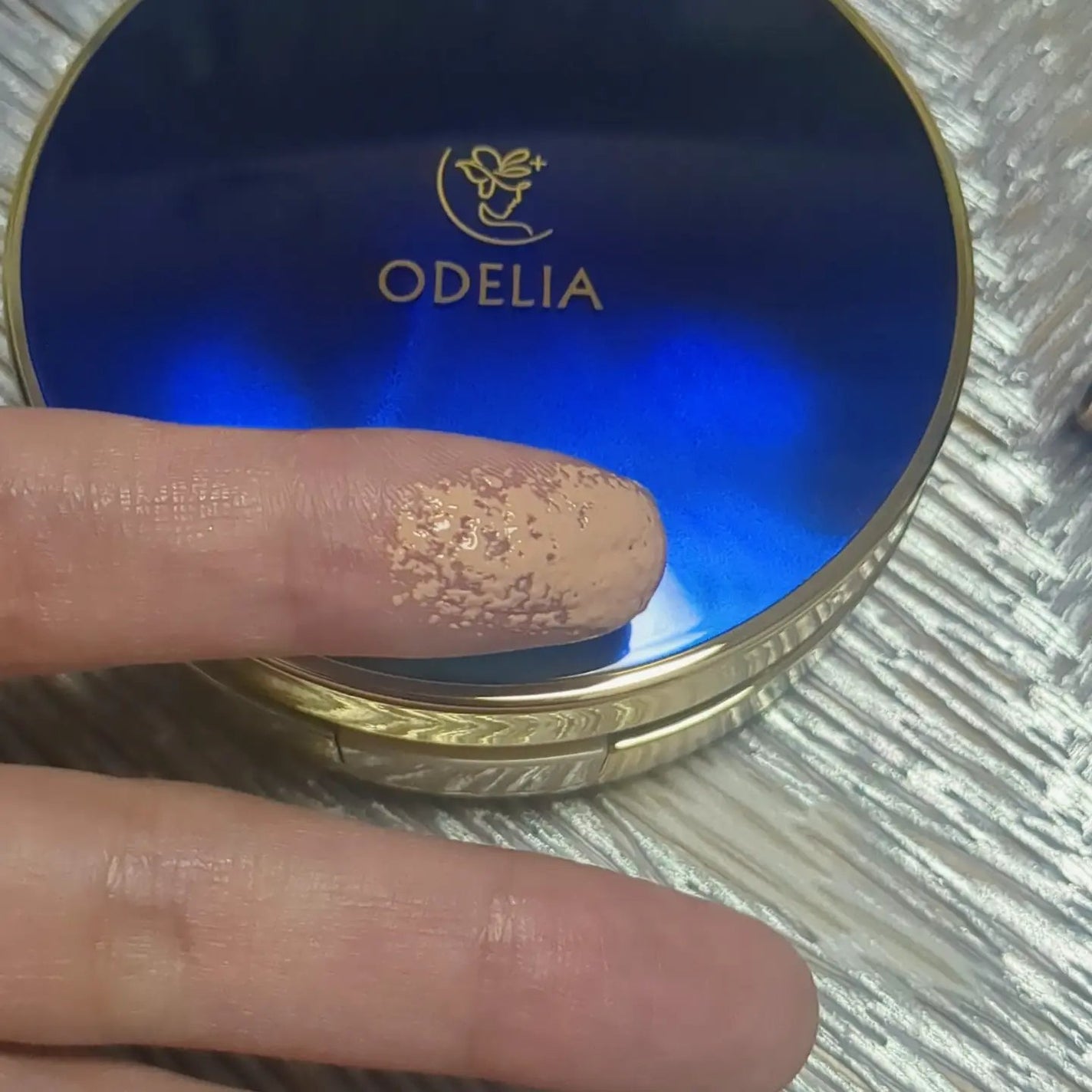 ルミナスフィット クッションファンデーション /ODELIA/クッションファンデーションを使ったクチコミ(4枚目)