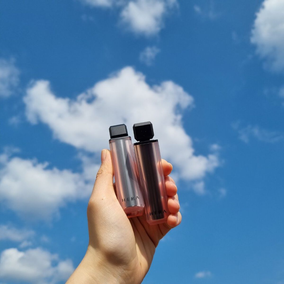 センシュアルパウダーマットリップスティック/HERA/口紅を使ったクチコミ（2枚目）