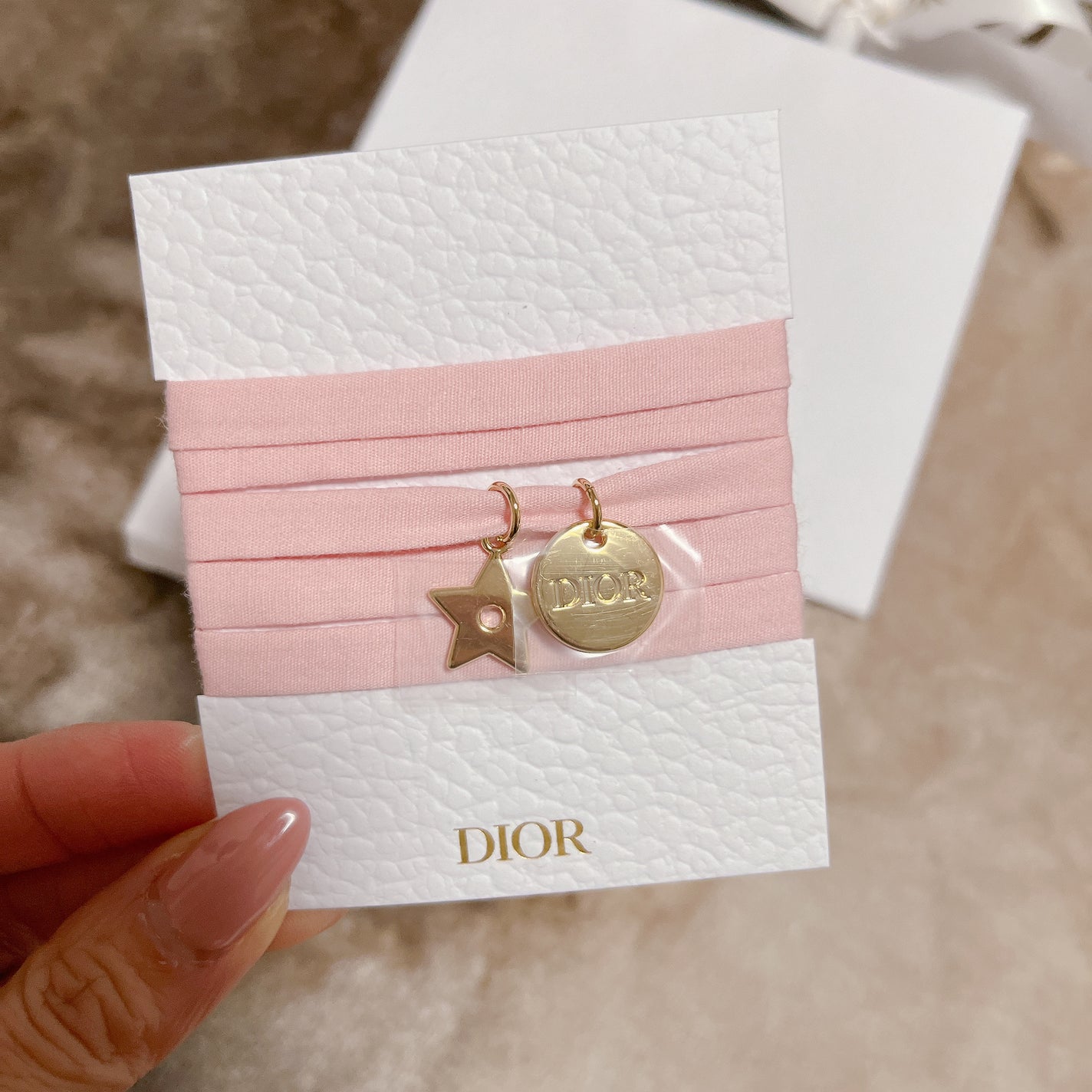 riii-.-noo on LIPS ãðâšDiorsilveräŒå¡ã¹ãã€ã¿ã¹ãã¬ãŒã³ãðâšãã£ãªãŒã«..ãïŒ2æç®ïŒ