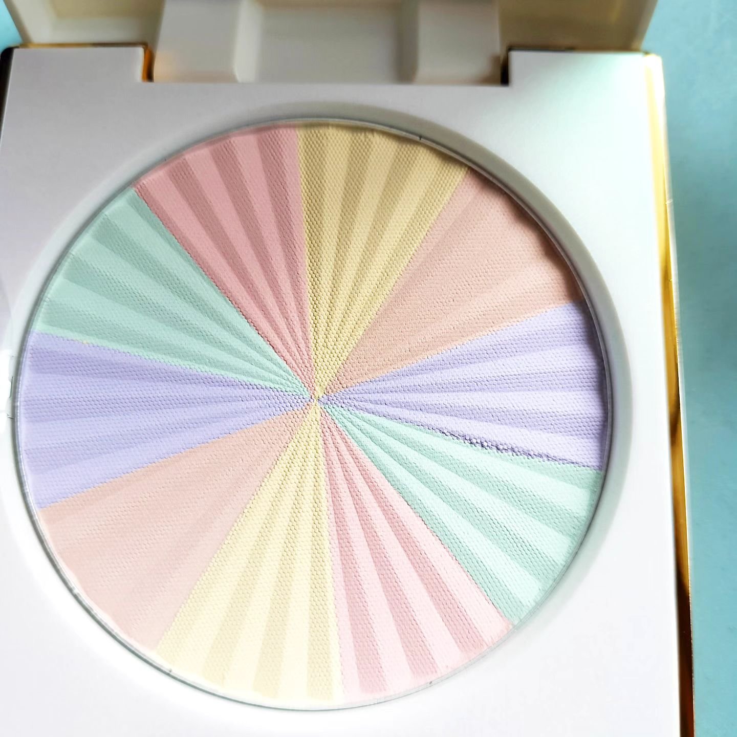 ステファニー サンブロック ルーセントパウダー Ⅲ/ステファニー/プレストパウダーを使ったクチコミ（2枚目）