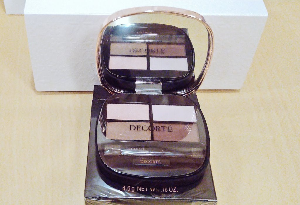 コントゥアリング アイシャドウ/DECORTÉ/アイシャドウパレットを使ったクチコミ(1枚目)