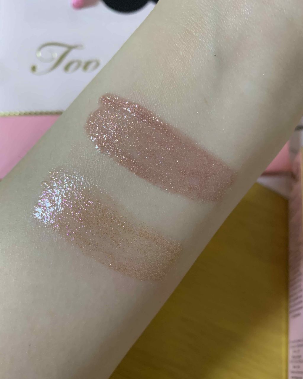 リッチ&ダズリン ハイシャイン スパークリング リップグロス/Too Faced/リップグロスを使ったクチコミ(2枚目)