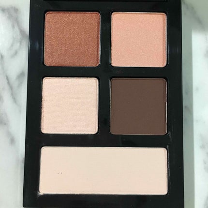 エッセンシャル マルチカラー アイシャドウパレット/BOBBI BROWN/アイシャドウパレットを使ったクチコミ(2枚目)