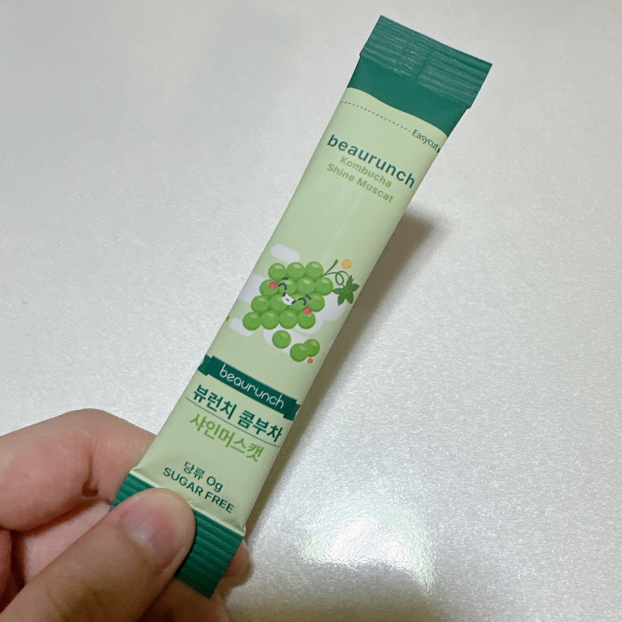 コンブチャ / ビューランチ