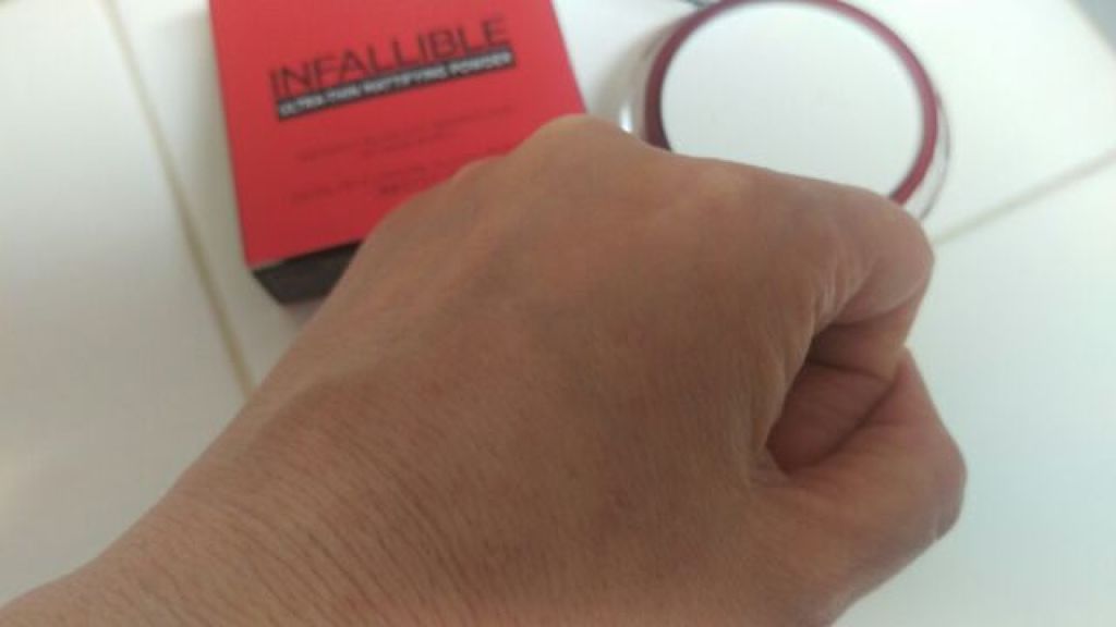 インファリブルフィニッシングパウダー/ロレアル パリ/プレストパウダーを使ったクチコミ(3枚目)