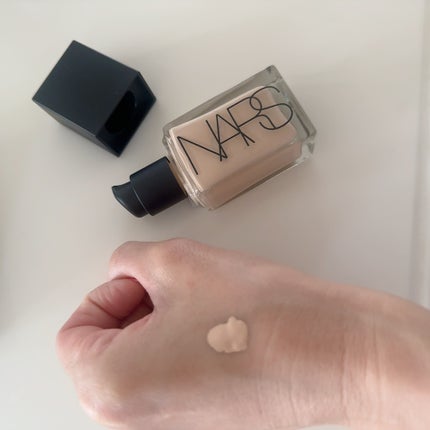 ライトリフレクティング ファンデーション 02166/NARS/リキッドファンデーションを使ったクチコミ(1枚目)
