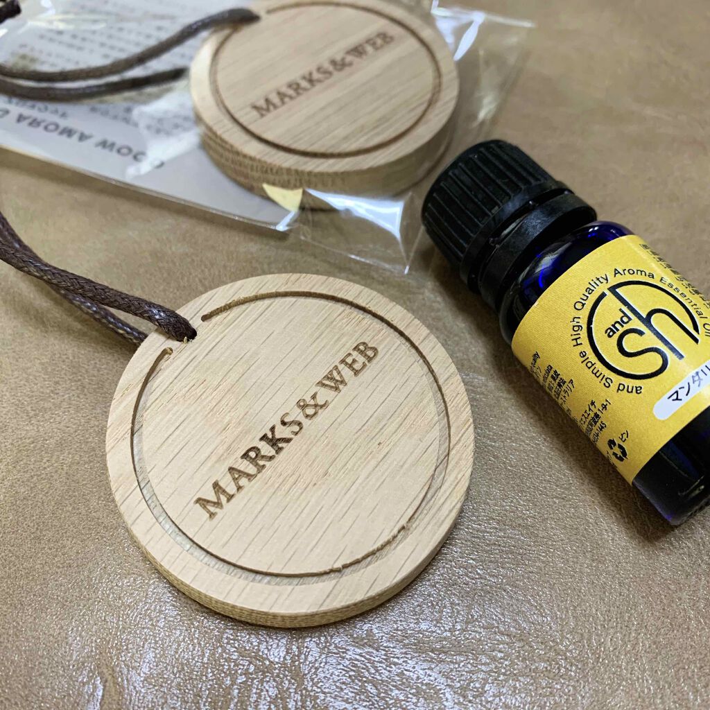 ハング アロマウッド/MARKS&WEB/香水(その他)を使ったクチコミ（1枚目）