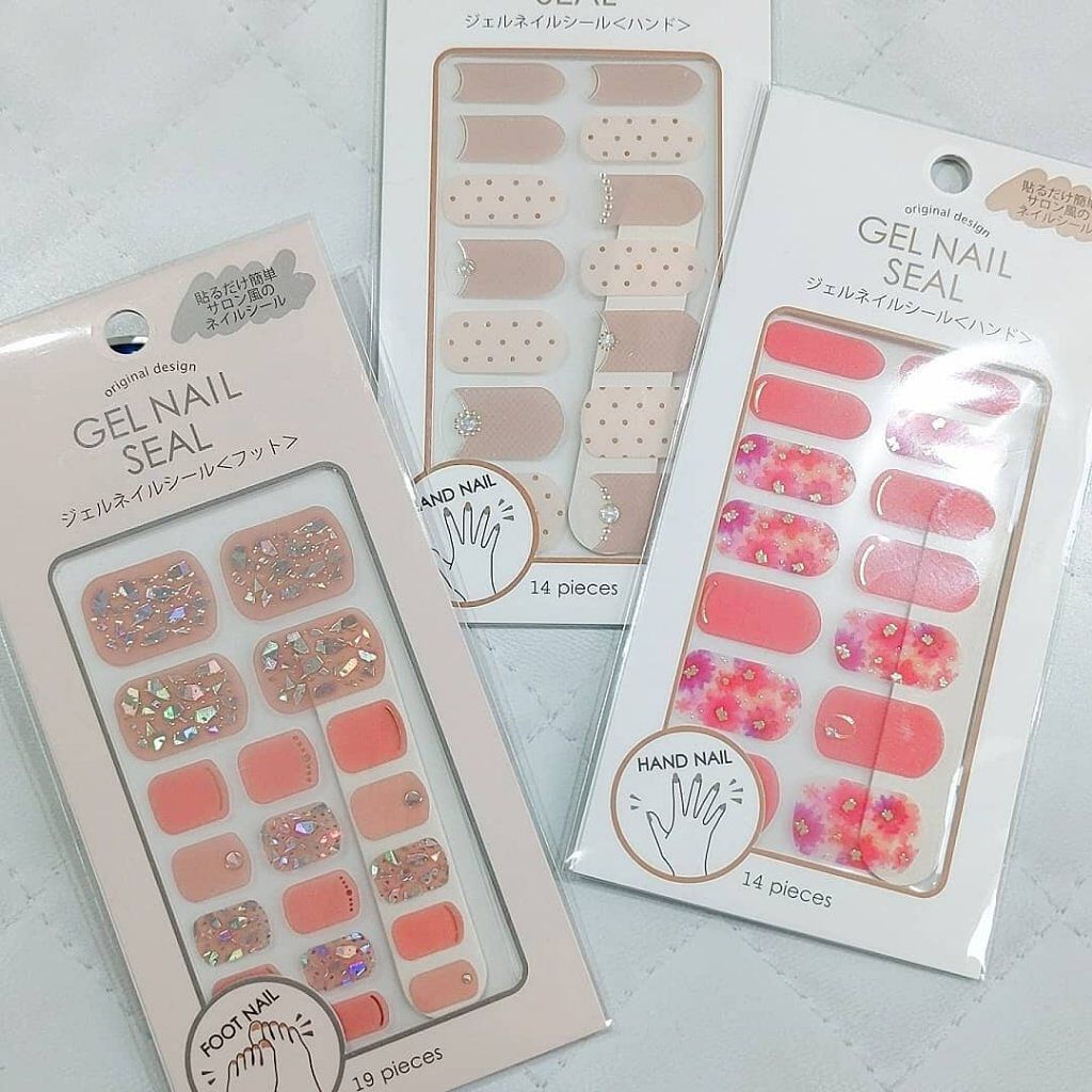 ジェルネイルシールNo246️2枚目-50円3枚以上購入でヤスリ付き ジェルネイルシール ⁄ and Uの口コミ | おすすめ順 | 64件 | LIPS