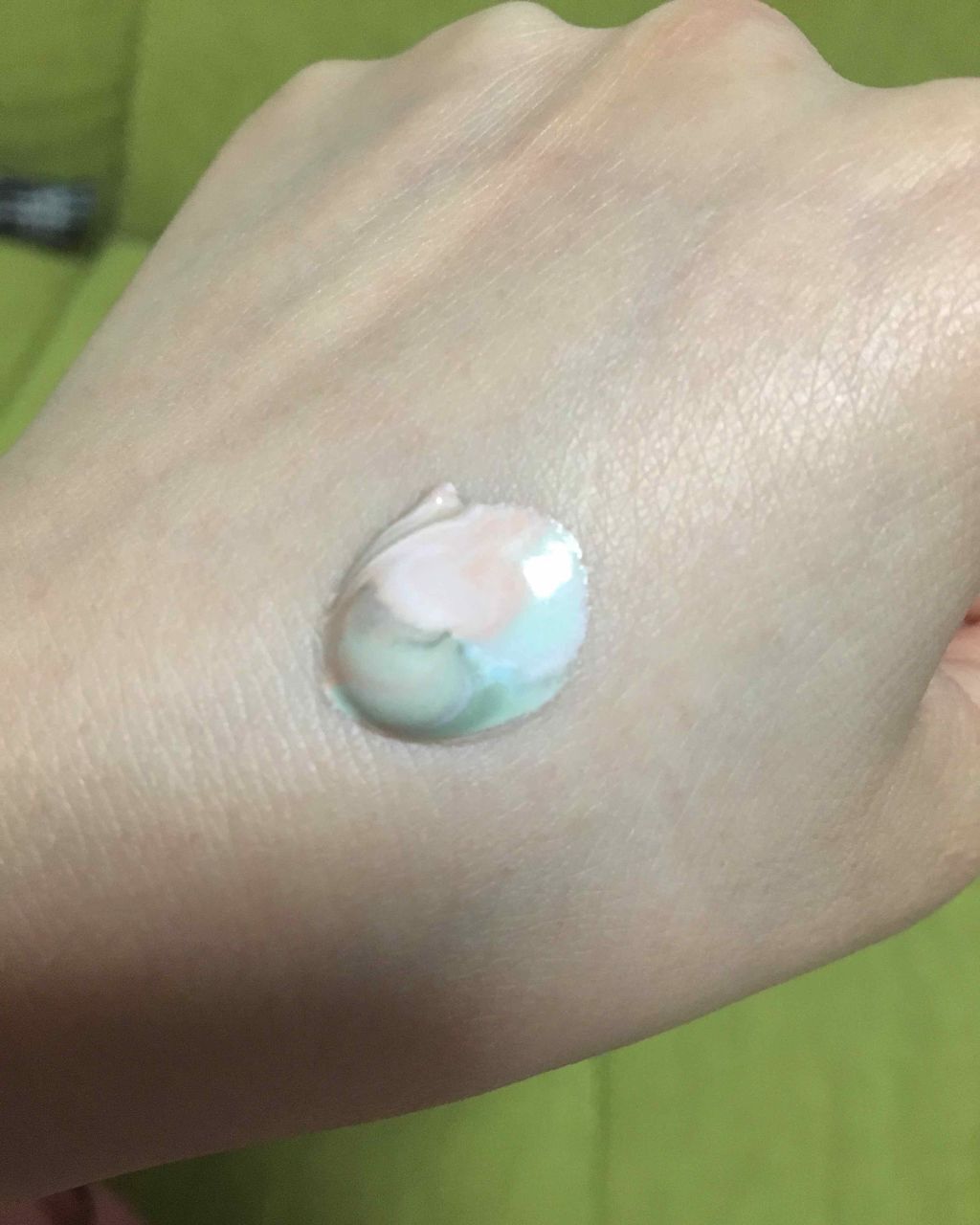 HOLIKA HOLIKA ネイキッドフェイス バランシング プライマー のクチコミ「【HolikaHolika  ネイキッドフェイス バランシング プライマー 】


韓国旅行で.....」（2枚目）