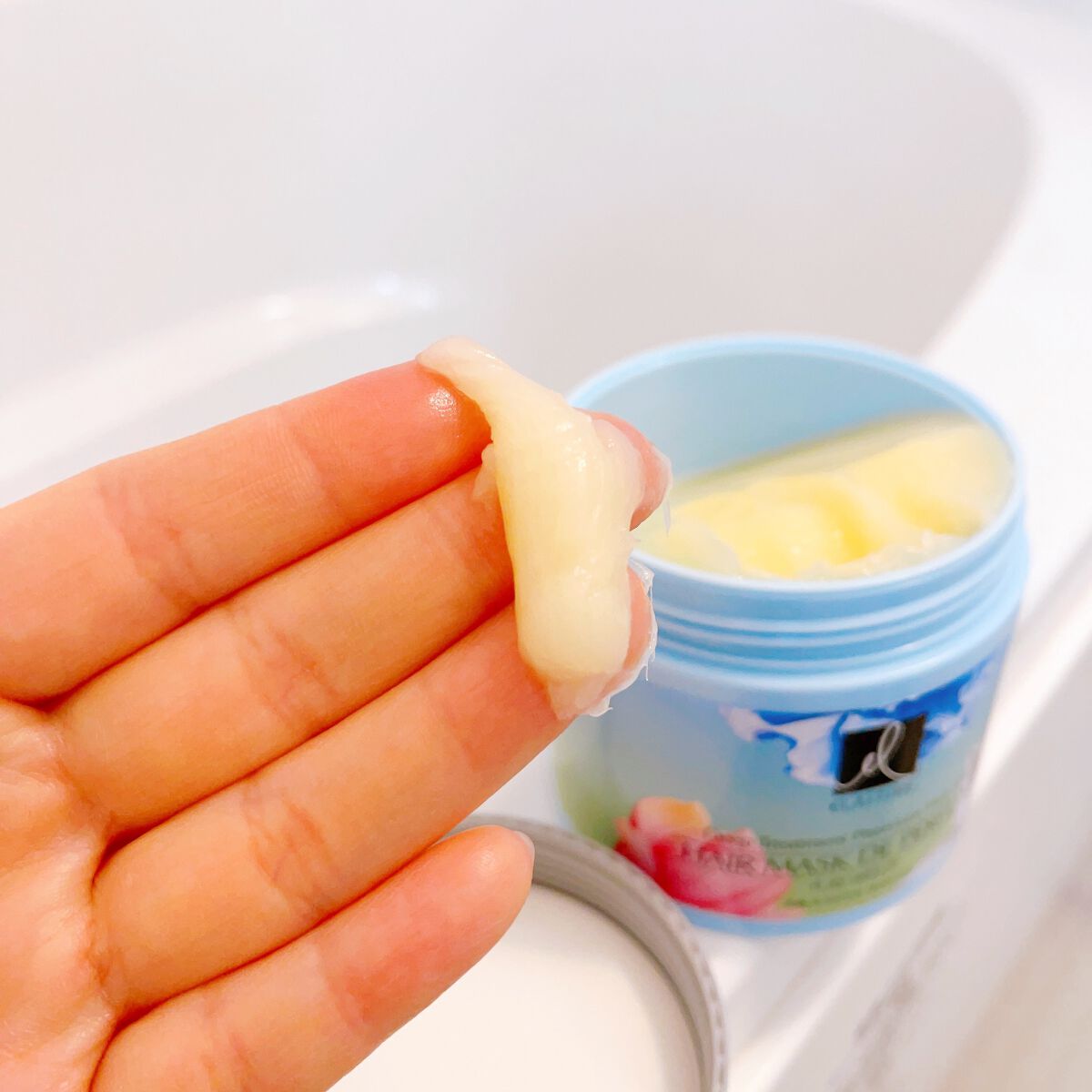 パヒュームトリートメント ピュアブリーズ/エラスチン/ヘアマスク・ヘアパックを使ったクチコミ（2枚目）