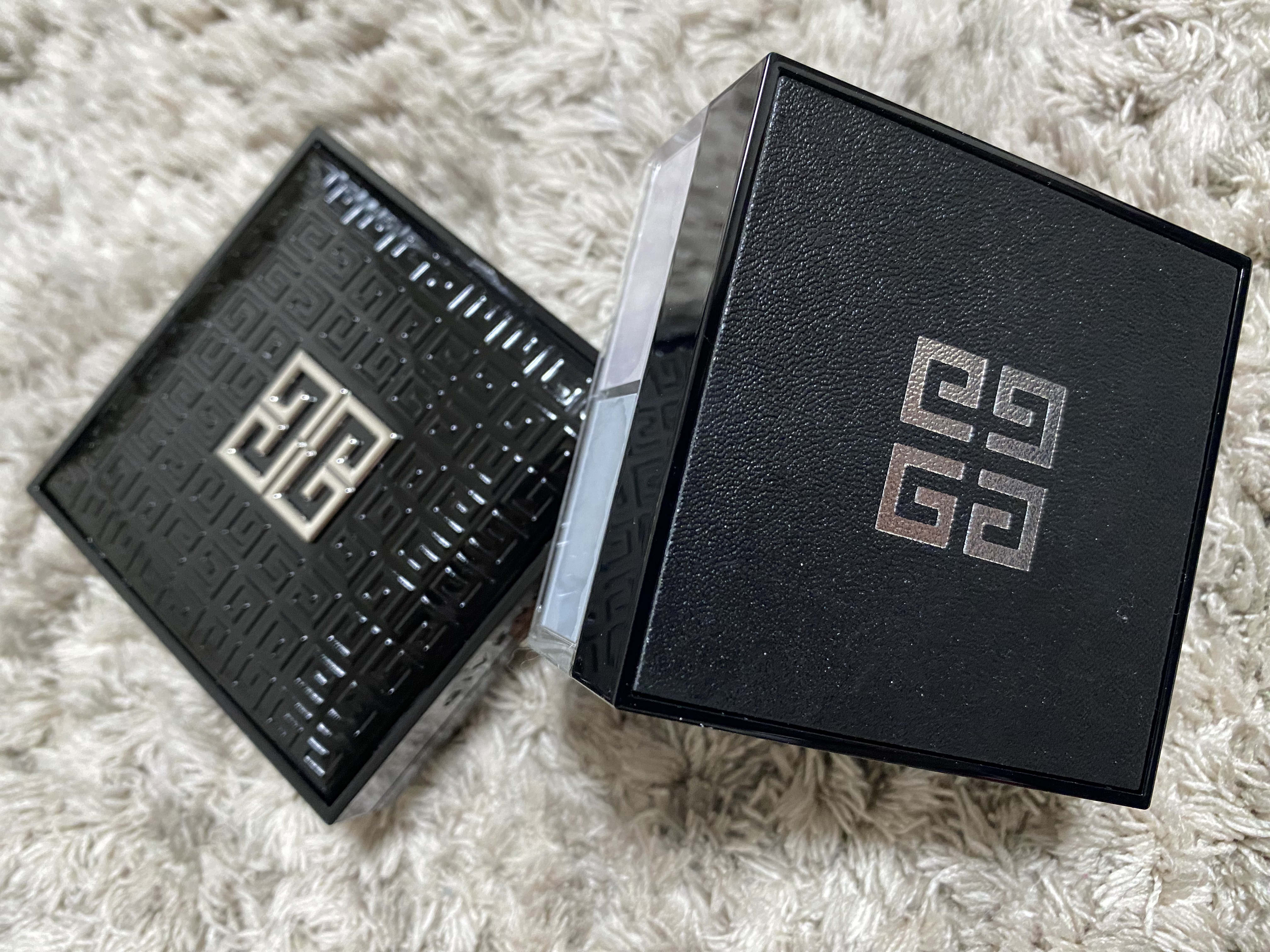 タン・クチュール・クッション C105/GIVENCHY/クッションファンデーションを使ったクチコミ（1枚目）