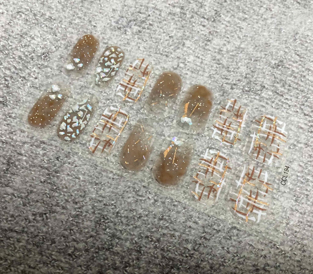 ネイルシール/Qoo10/ネイルシールを使ったクチコミ(1枚目)