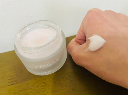 ローズウォーター スリーピングマスク/FEMMUE/フェイスクリームを使ったクチコミ(2枚目)