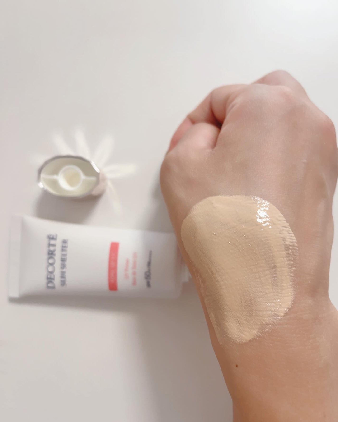 サンシェルター マルチ プロテクション トーンアップCC/DECORTÉ/化粧下地を使ったクチコミ(3枚目)