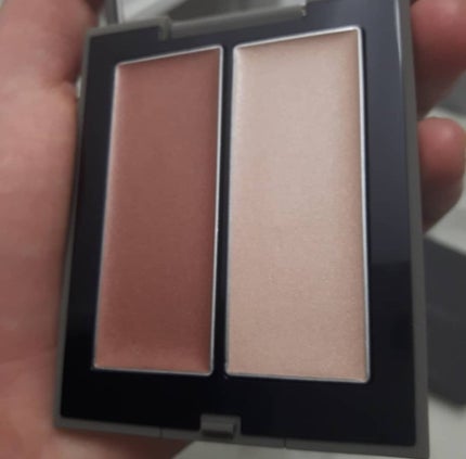 THREE シマリング グロー デュオ/THREE/クリームハイライトを使ったクチコミ(2枚目)