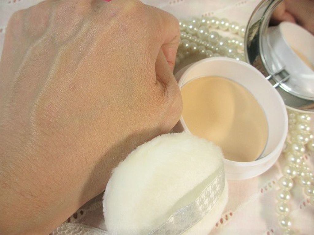 フェイスパウダー ハイカバーUVオークル/クリアラスト/プレストパウダーを使ったクチコミ(4枚目)