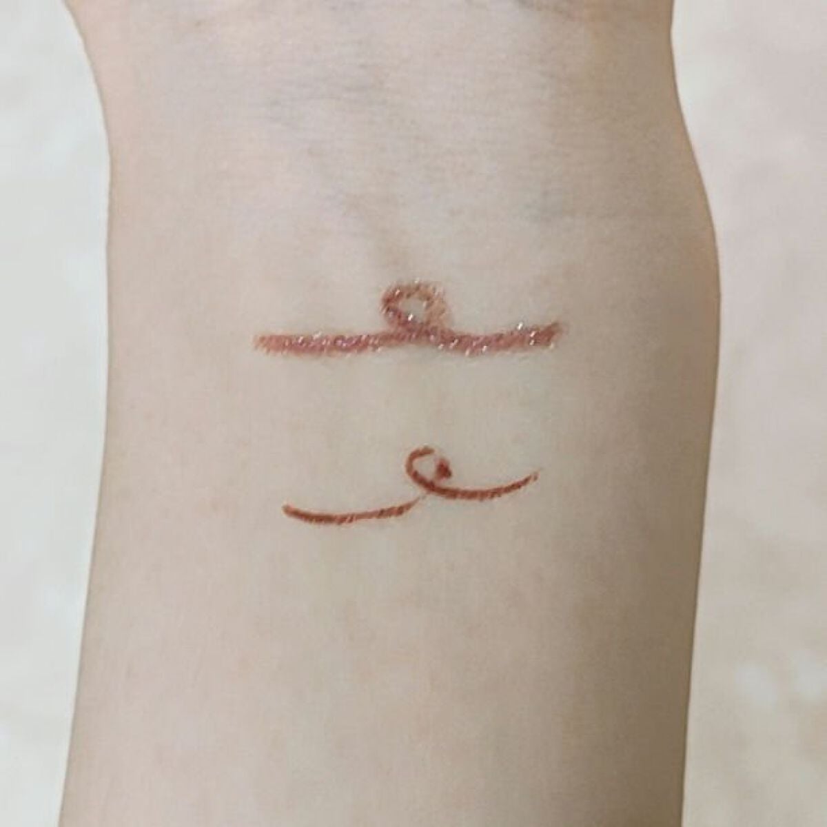 シルキーリキッドアイライナーWP/D-UP/リキッドアイライナーを使ったクチコミ(1枚目)