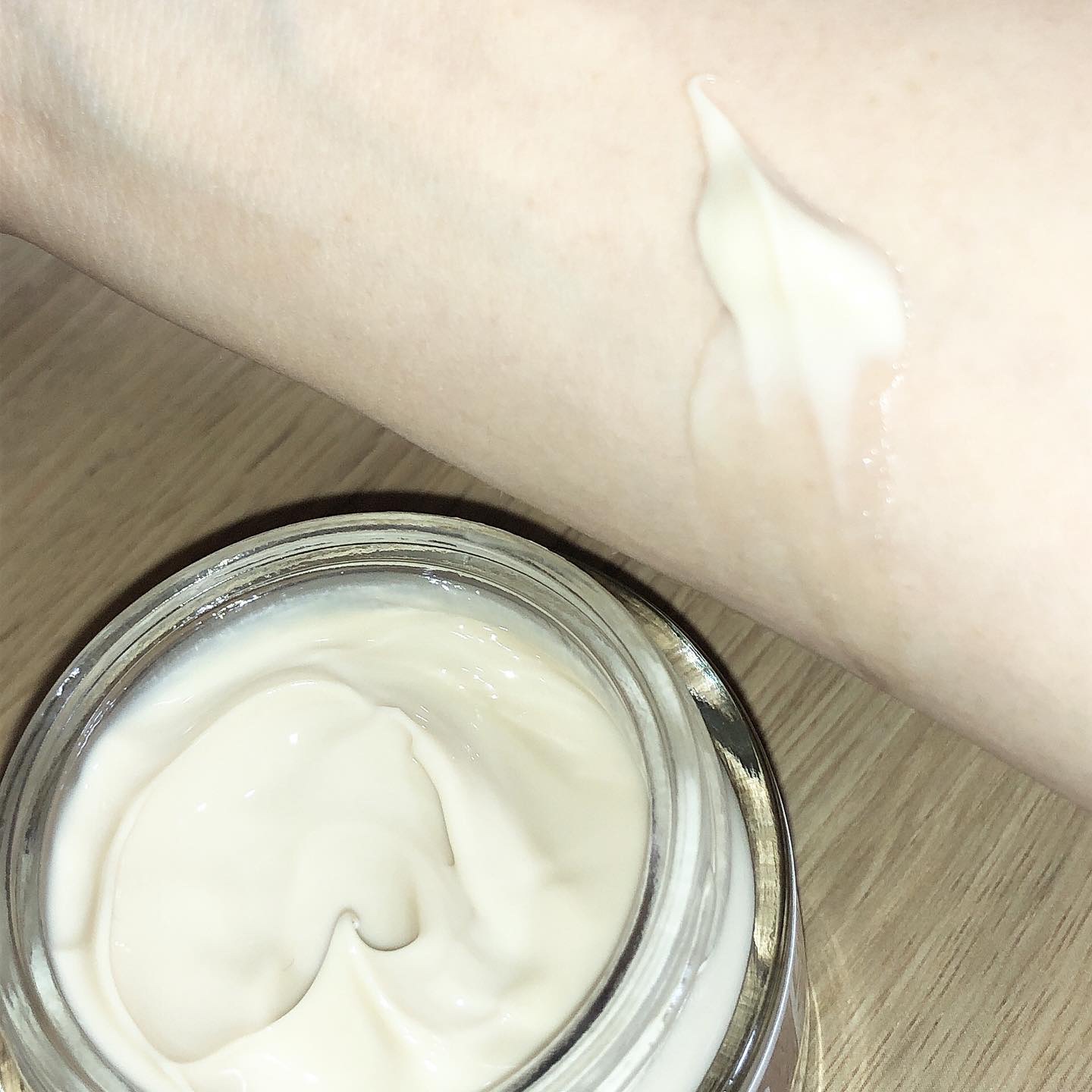 Cemenrete Calcium Intense Cream/Dr.Melaxin/フェイスクリームを使ったクチコミ（3枚目）