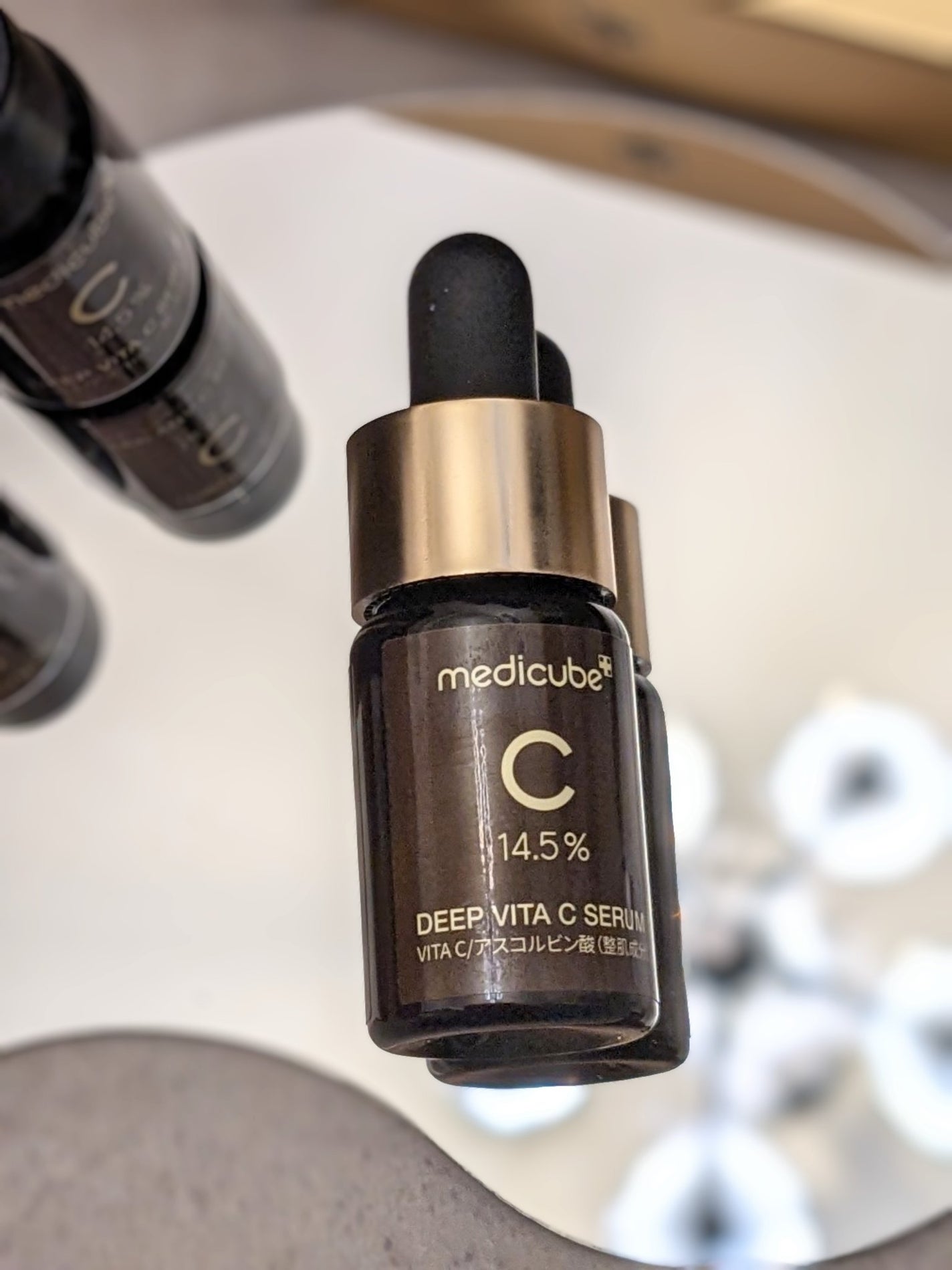 ディープビタCアンプル/MEDICUBE/美容液を使ったクチコミ(3枚目)
