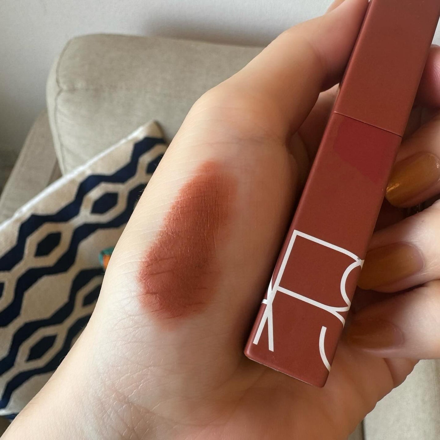 パワーマット リップスティック/NARS/口紅を使ったクチコミ(2枚目)