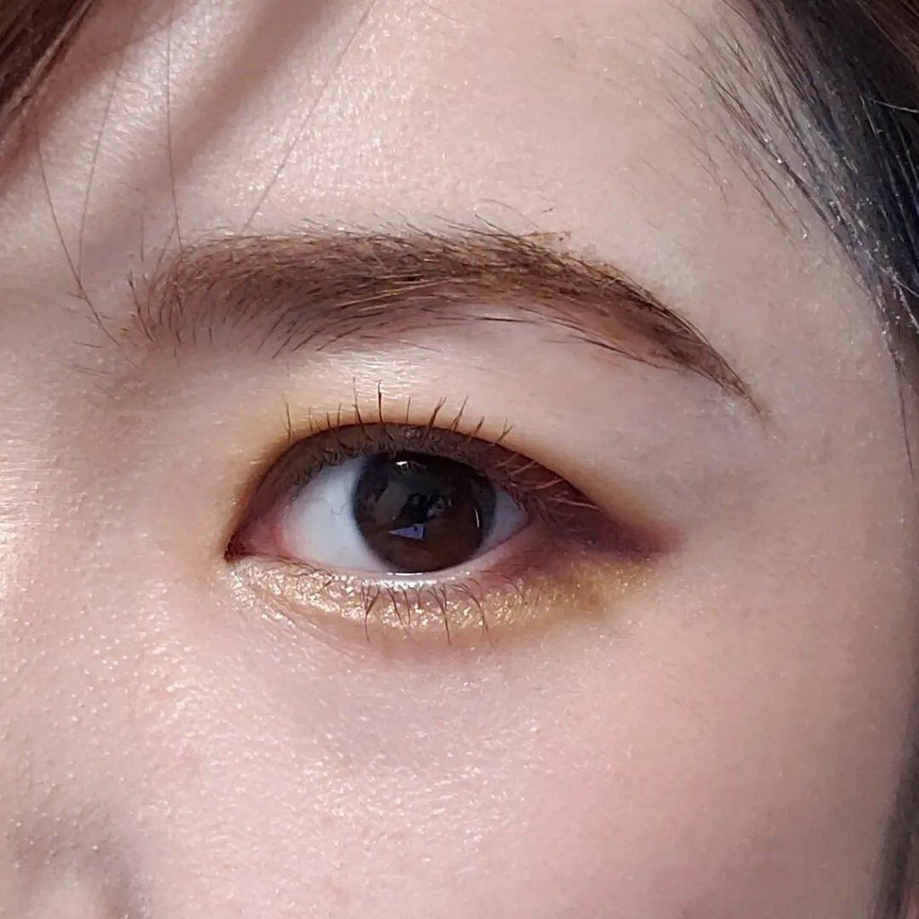 トーン タッチ アイズ/SUQQU/単色アイシャドウを使ったクチコミ（3枚目）