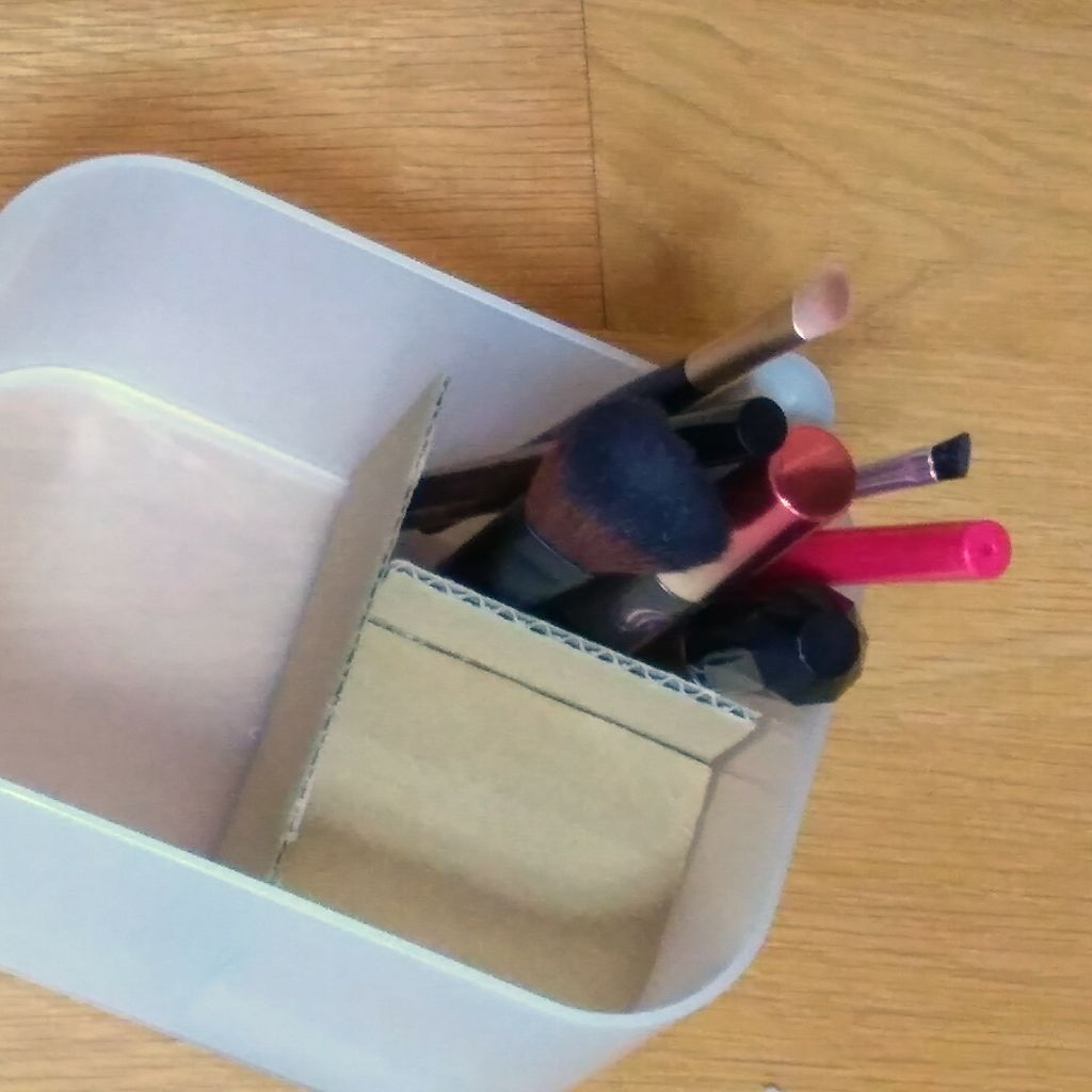 ポリプロピレン メイクボックス 1/2 横ハーフ/無印良品/化粧ポーチを使ったクチコミ（2枚目）