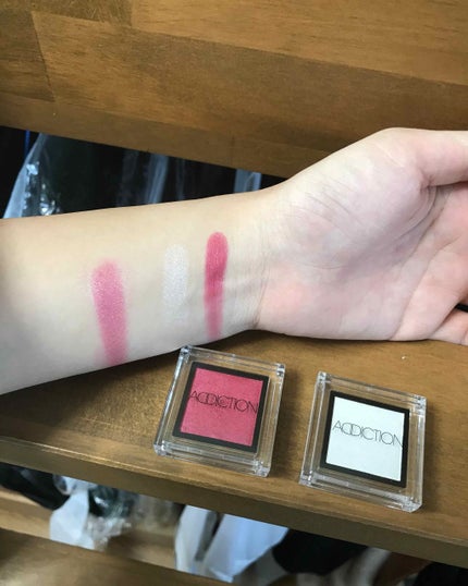アディクション ザ アイシャドウ/ADDICTION/単色アイシャドウを使ったクチコミ(2枚目)