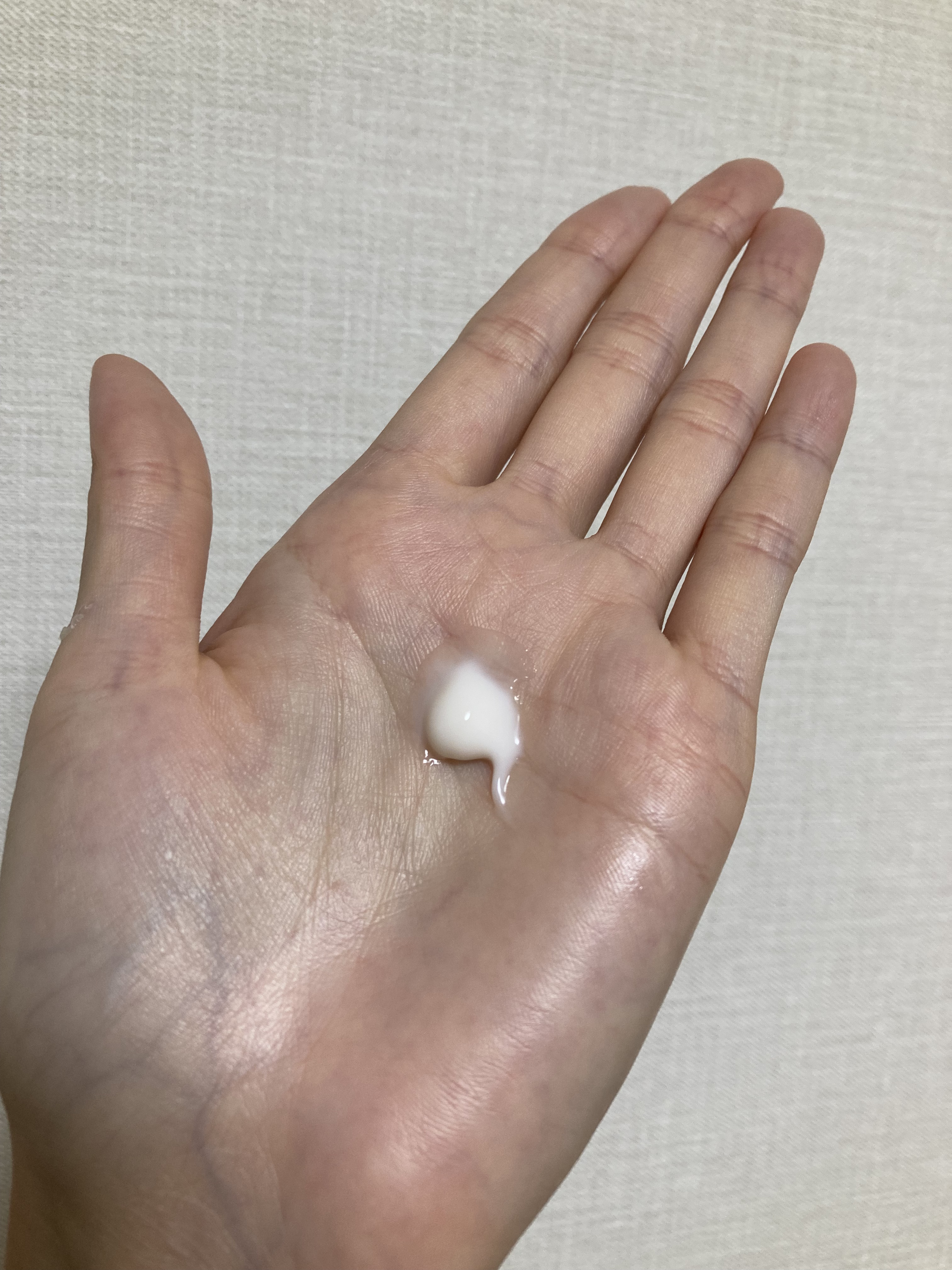 ハンドクリーム ブリティッシュローズ/THE BODY SHOP/ハンドクリームを使ったクチコミ（3枚目）