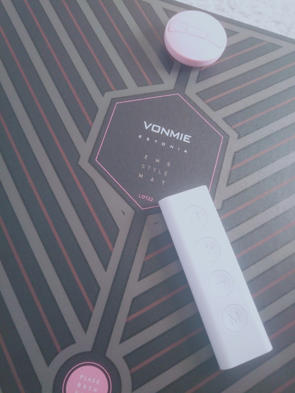 EMS STYLE MAT(イーエムエススタイルマット)/VONMIE/ボディケア美容家電を使ったクチコミ(1枚目)