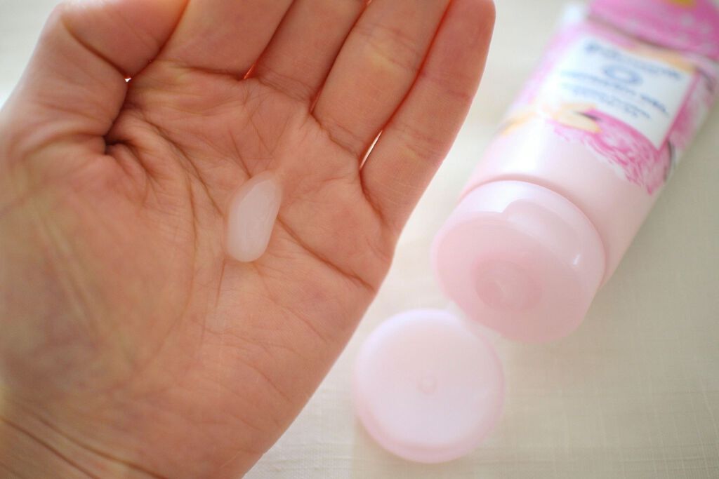 リフレッシュジェル サマーフローラル/ジョンソンボディケア/ボディローションを使ったクチコミ(6枚目)