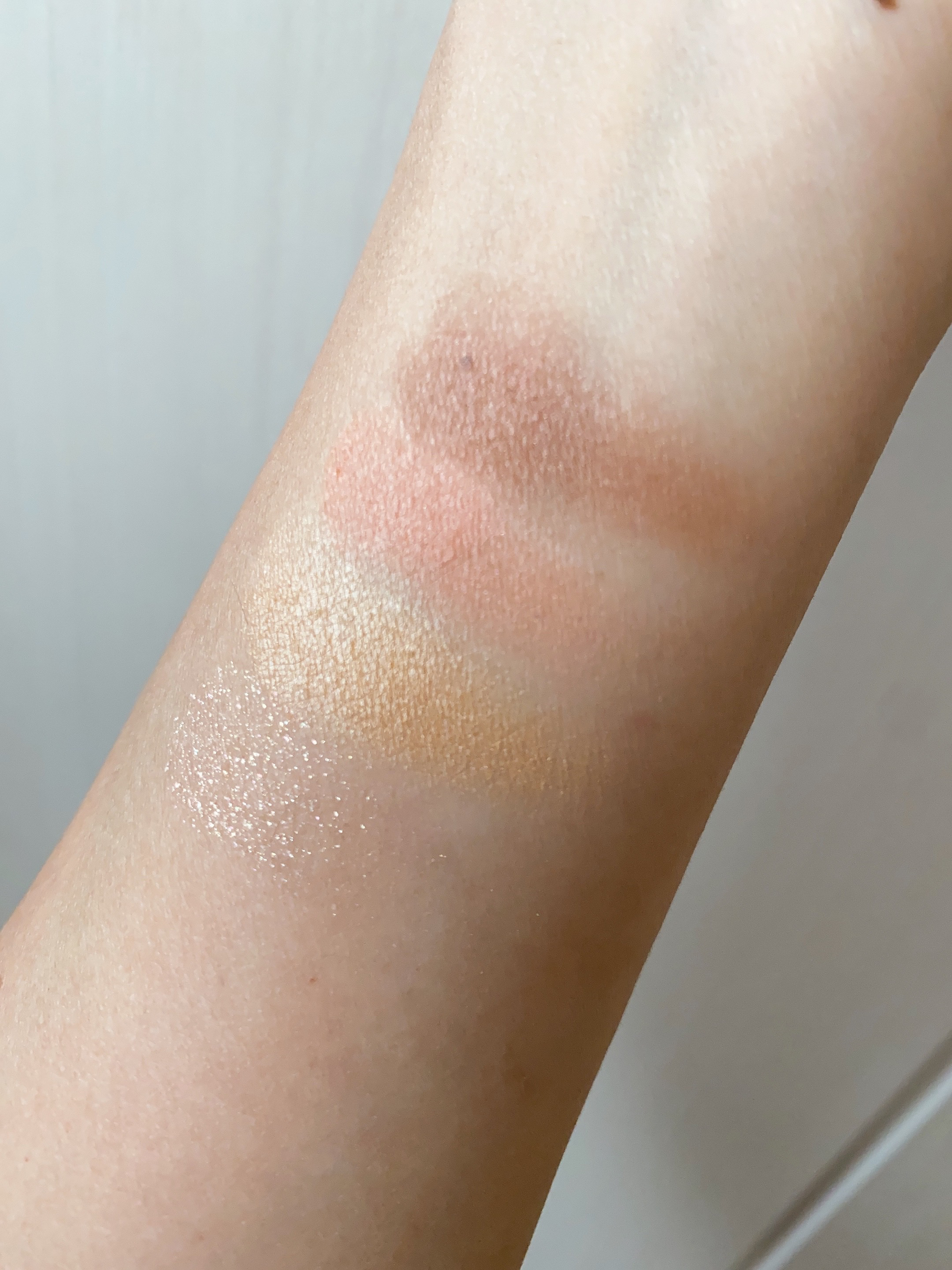 ベージュトーンアイシャドウ/CEZANNE/アイシャドウパレットを使ったクチコミ（3枚目）