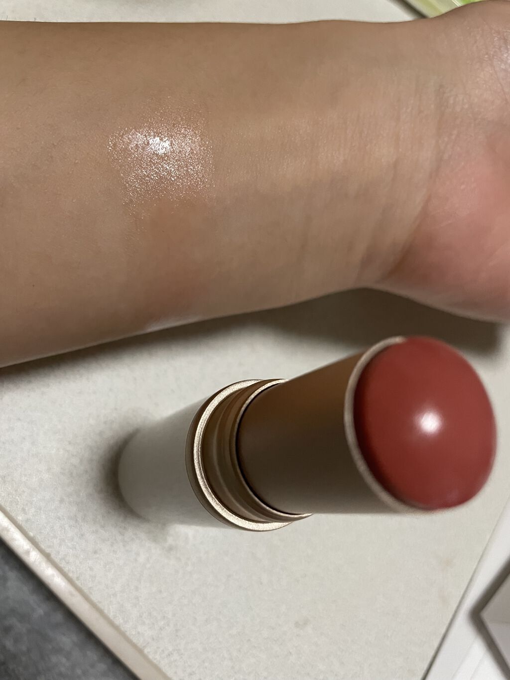 トゥルーディメンションラディアンスバーム/hince/スティックハイライトを使ったクチコミ（3枚目）