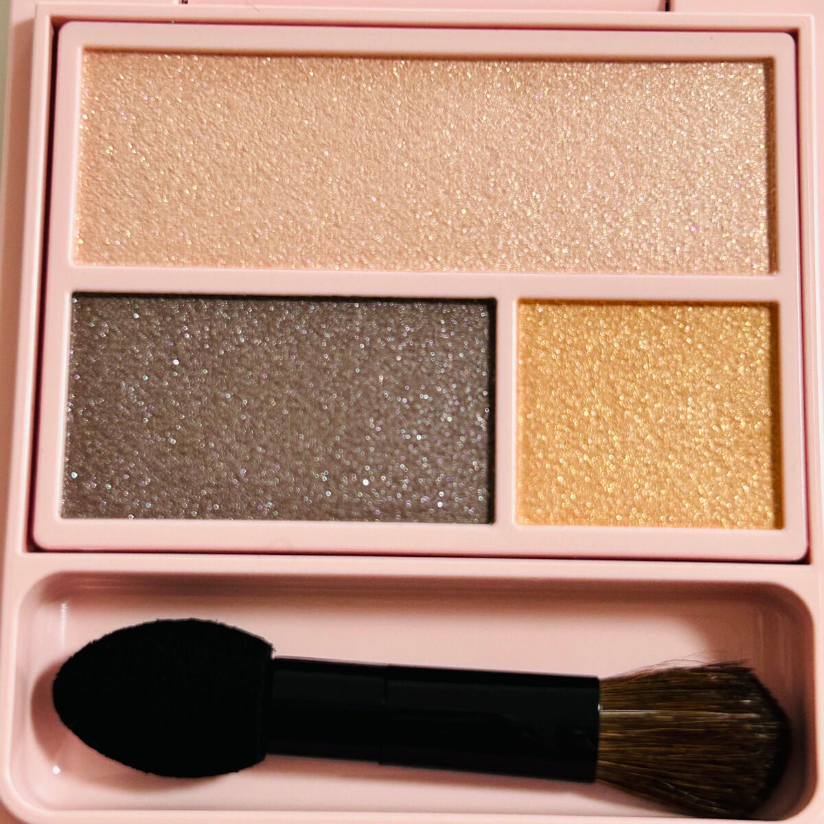 フーミー アイシャドウパレット/WHOMEE/アイシャドウパレットを使ったクチコミ(2枚目)