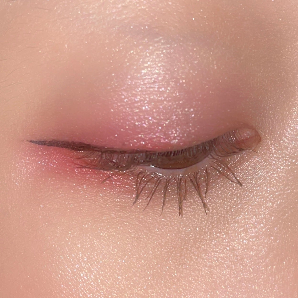 ラズル アイカラー/エレガンス ラズル /単色アイシャドウを使ったクチコミ(2枚目)