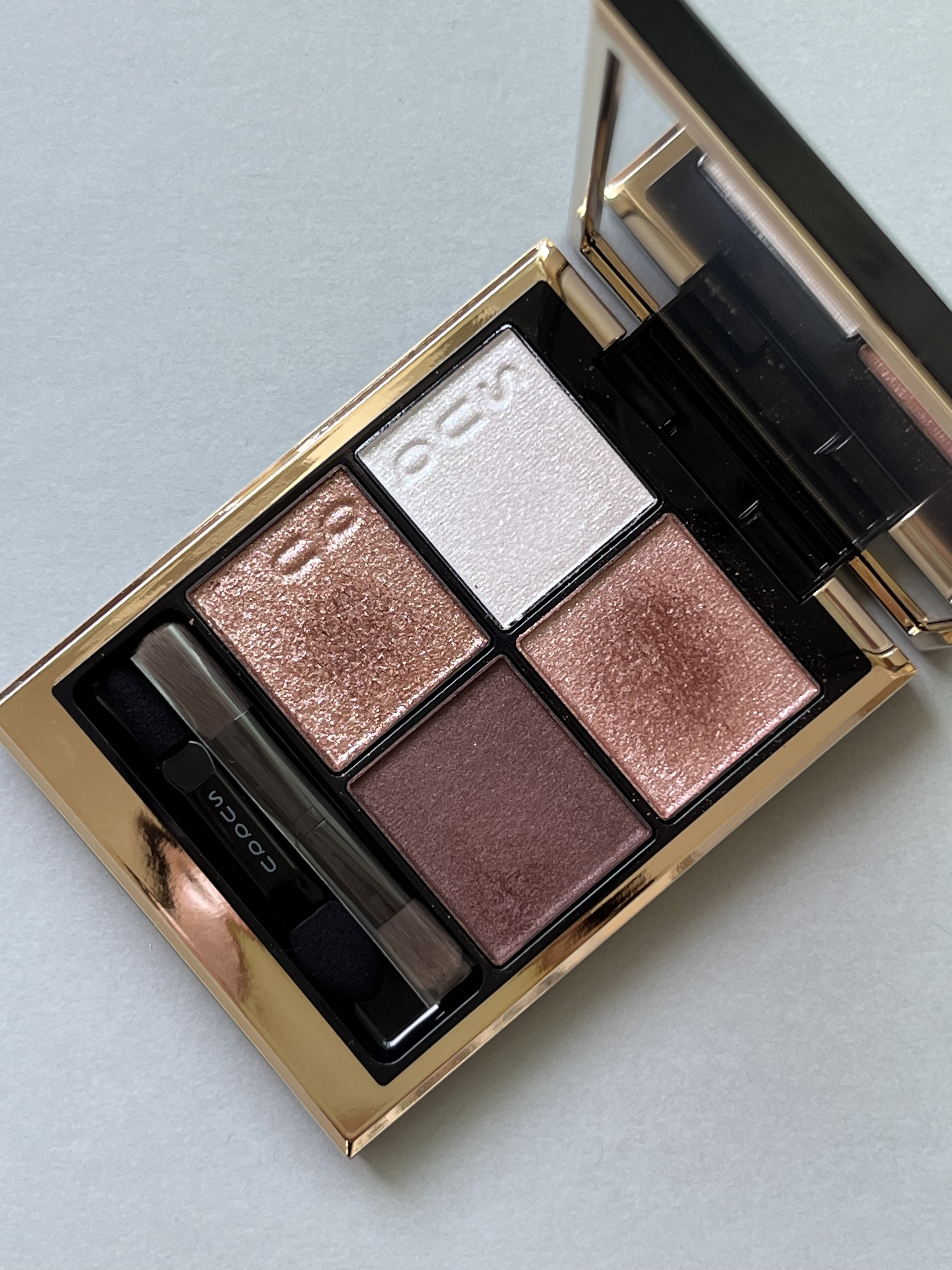 シグニチャー カラー アイズ/SUQQU/アイシャドウパレットを使ったクチコミ（3枚目）