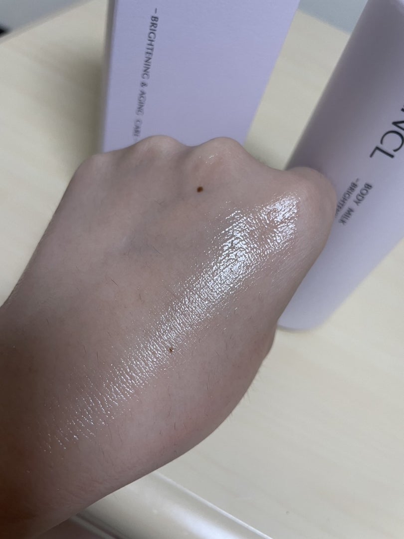 ボディミルク ブライトニング&エイジングケア<医薬部外品>/ファンケル/ボディミルクを使ったクチコミ(8枚目)