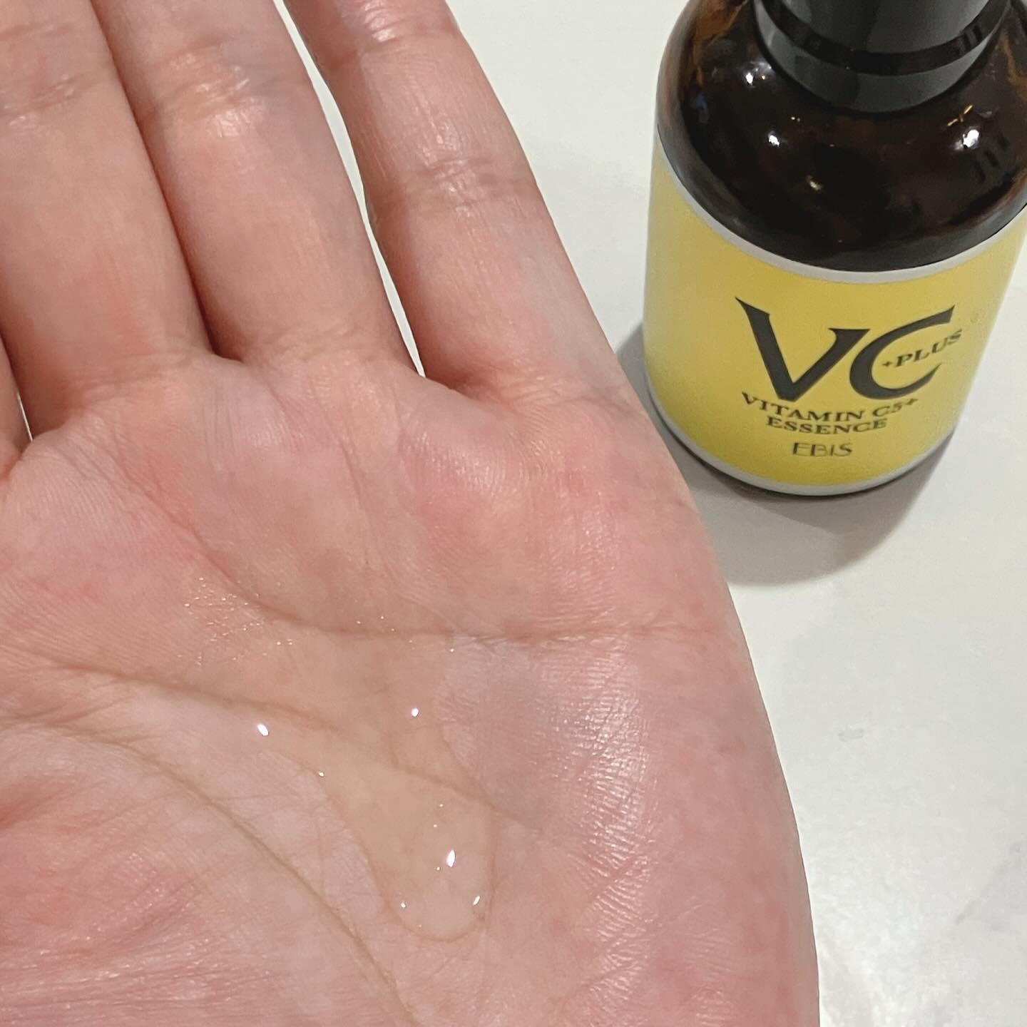 Cエッセンス VC5+PLUS /EBiS化粧品/美容液を使ったクチコミ（2枚目）