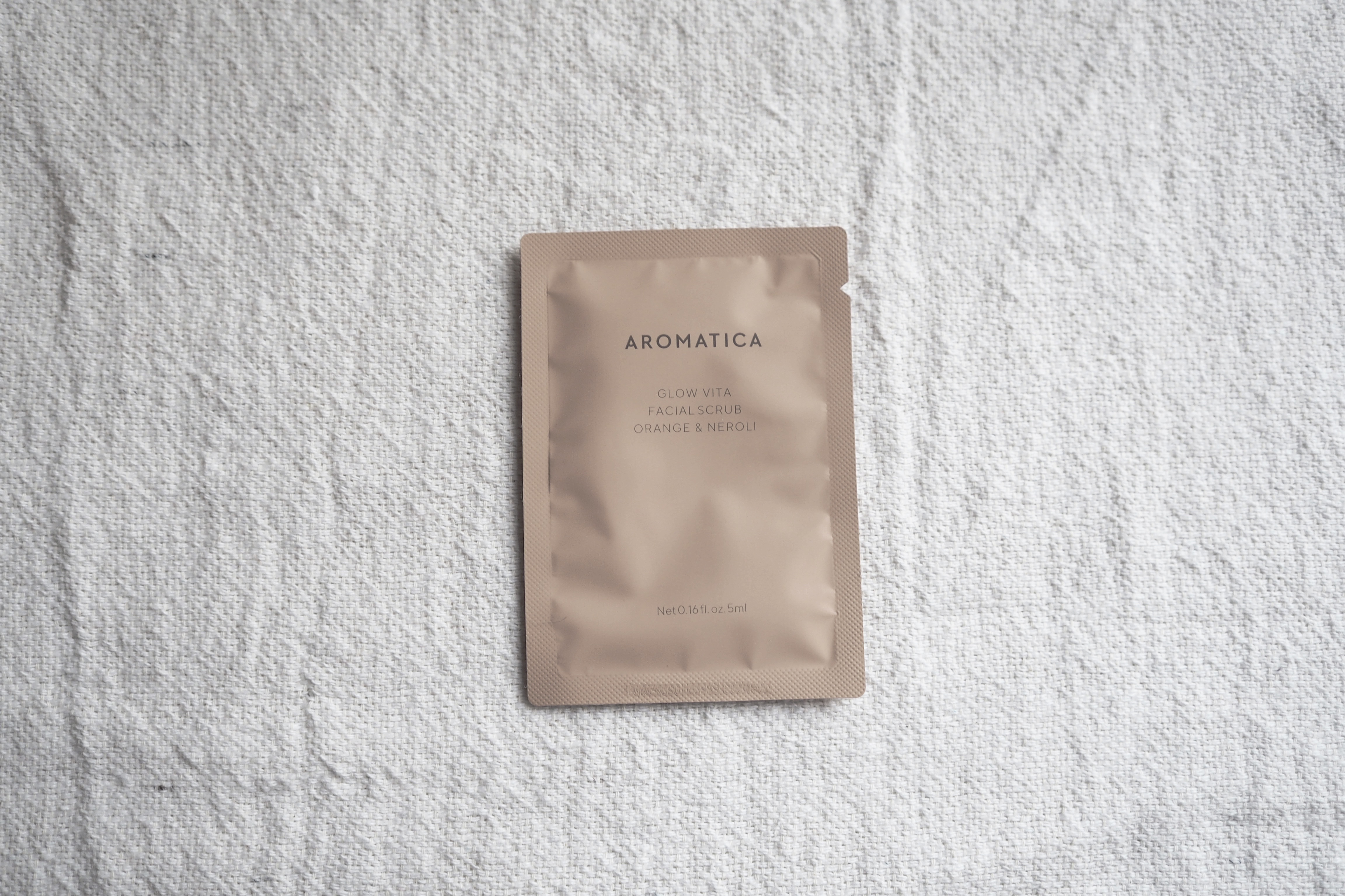 グロービタ フェイシャルスクラブ オレンジ＆ネロリ/AROMATICA/スクラブ・ゴマージュを使ったクチコミ（1枚目）