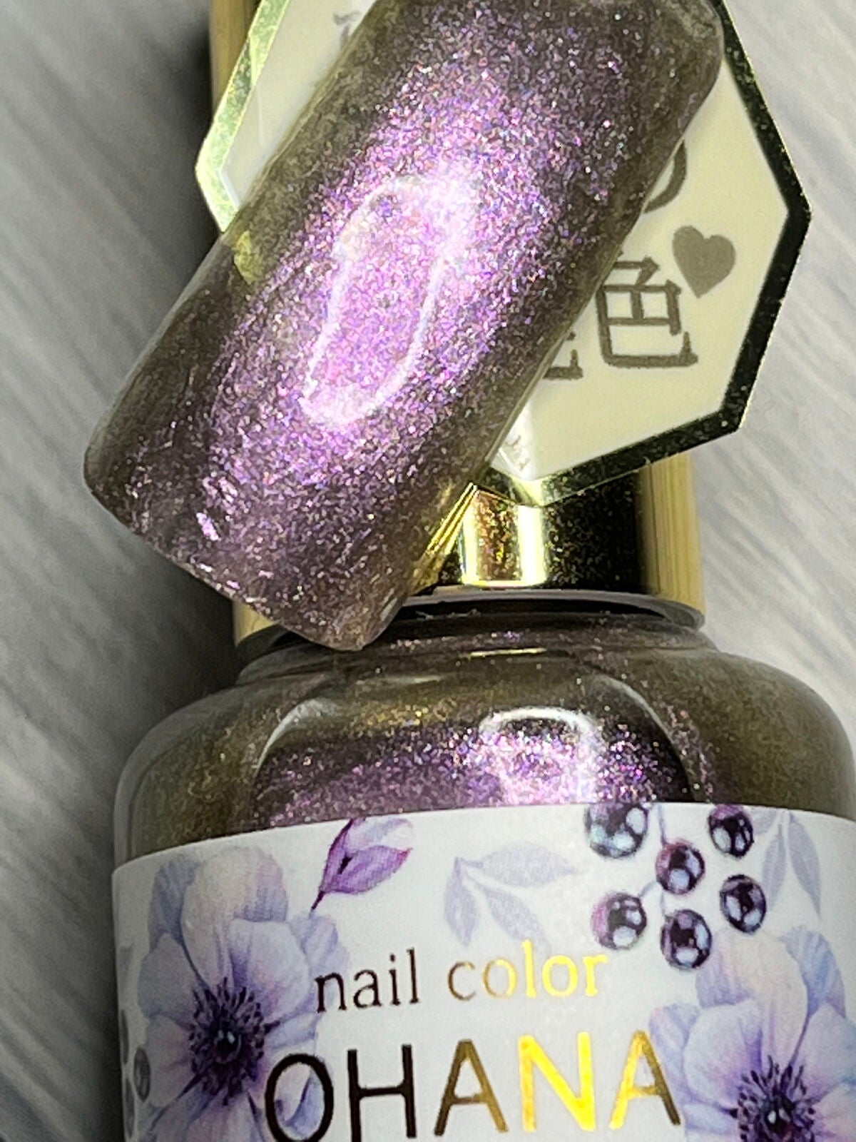 オハナ・マハロ ネイルカラー 全24色/OHANA MAHAALO/マニキュアを使ったクチコミ(3枚目)